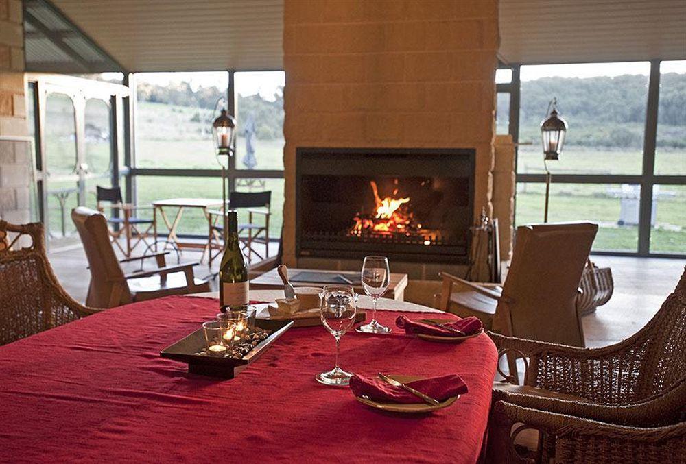 Tallawarra Homestead 5*