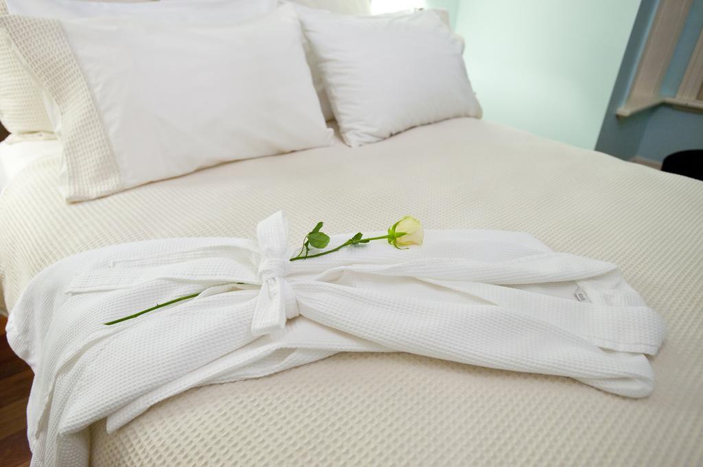 Tallawarra Homestead Bed & Breakfast Tonimbuc